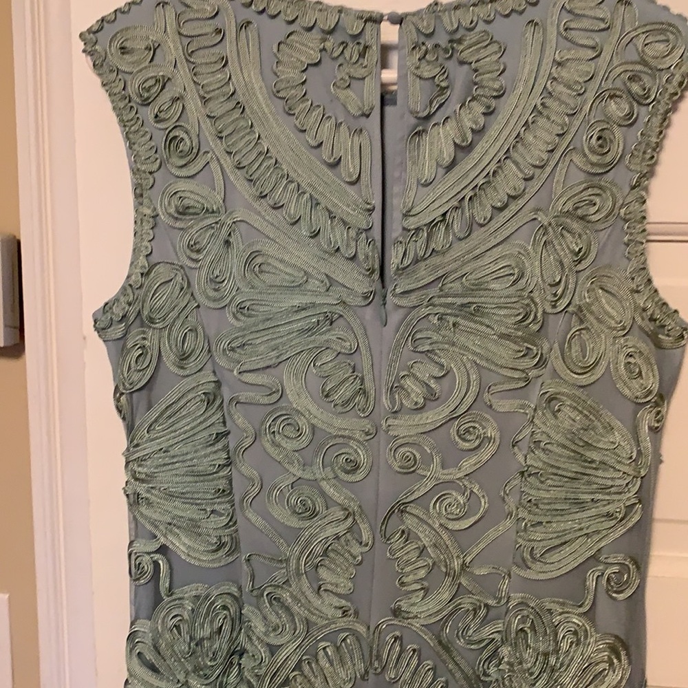 Beautifully embroidered mid calf dress. - Picture 4 of 6